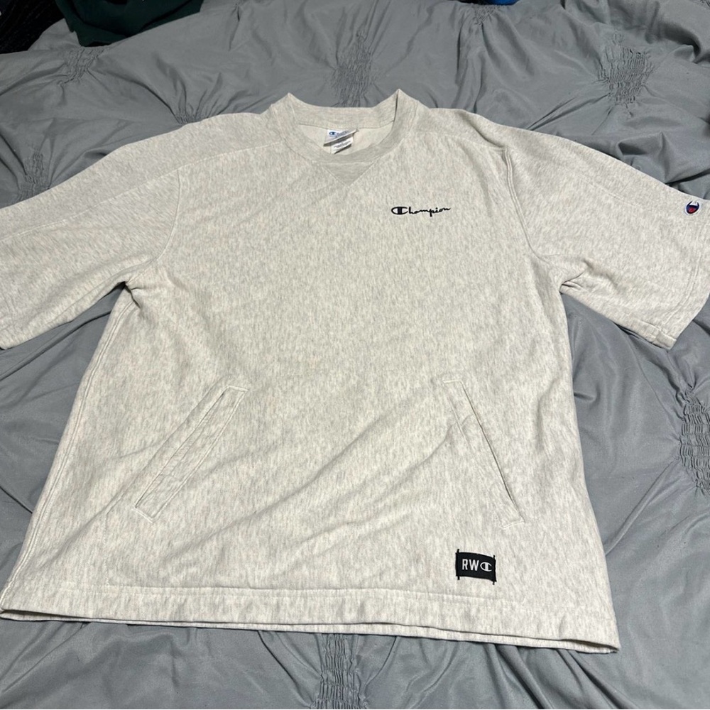 Champion Men's Light Gray Short Sleeve Tee